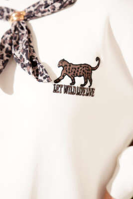 Leopar Fularlı Üç İplik Tunik Ekru - Tunik