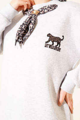 Leopar Fularlı Üç İplik Tunik Gri - Tunik