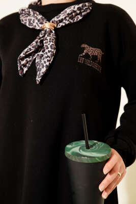 Leopar Fularlı Üç İplik Tunik Siyah - Tunik