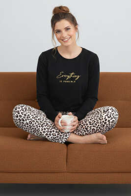 Leoparlı Yazılı Pijama Takımı Siyah - MANOLYA