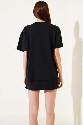 Less More İncili T-shirt Siyah - Yılın Fırsatı