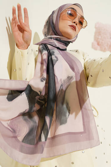 Lina Desenli Soft Şal Kum Bej - Başörtüsü