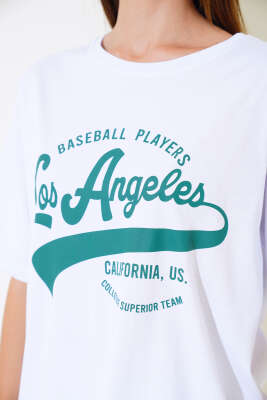 Los Angeles Baskılı Salaş T-shirt Beyaz - Kadın Giyim Modelleri