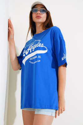 Los Angeles Baskılı Salaş T-shirt Saks - Kadın Giyim Modelleri