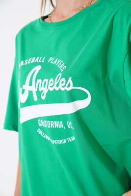 Los Angeles Baskılı Salaş T-shirt Yeşil - Kadın Giyim Modelleri
