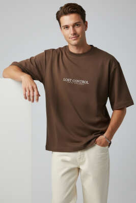 Lost Control Baskılı Erkek T-shirt Kahve 