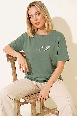 Love Baskılı T-shirt Yeşil - Kadın Giyim Modelleri