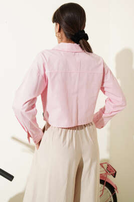 Love Nakışlı Crop Gömlek Pembe - Gömlek