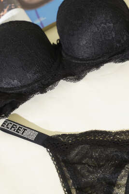 Love Taşlı Destekli Sütyen Takım Siyah Dantelli - Destekli Sütyen Takım