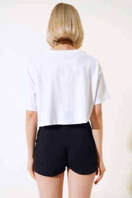 Loving Yazılı T-shirt Beyaz - Kadın Giyim Modelleri