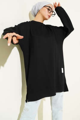 Loyşa Arma Detaylı Salaş Tunik Siyah - ELFİDA TEKSTİL