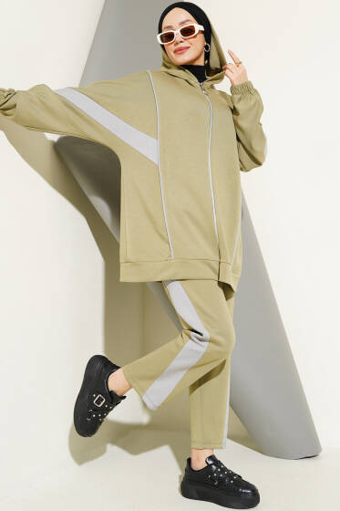 Loyşa Garnili Kapüşonlu İkili Takım Çağla Yeşili - İkili Takım