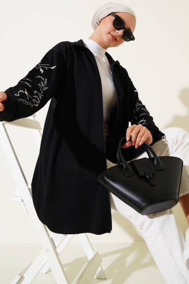 Loyşa Kolları Nakışlı Fermuarlı Hırka Siyah - Hırka