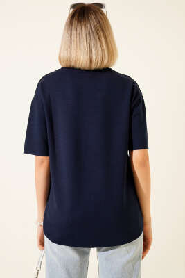 Loyşa Oval Kesim T-shirt Lacivert - Yılın Fırsatı