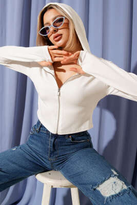 Loyşa Parmak Geçirmeli Crop Hırka Ekru - ADYES