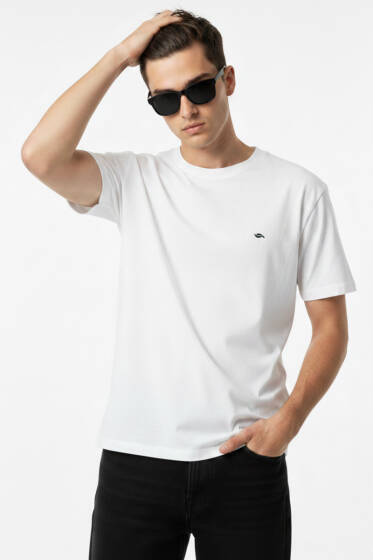 Loyşa Yaka Logolu Erkek T-shirt Ekru - Erkek T-shirt