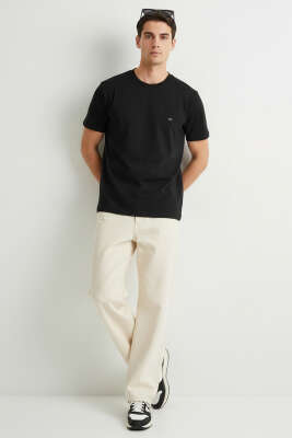 Loyşa Yaka Logolu Erkek T-shirt Siyah - Erkek T-shirt