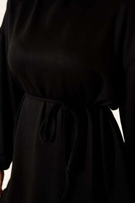 Loyşa Yan Yırtmaçlı Kuşaklı Tunik Siyah - 300-500 TL Ürünler