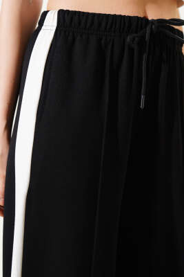 Loyşa Yanı Kalın Şeritli Pantolon Siyah - Kadın Giyim Modelleri