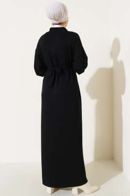 Loyşa Yarım Çıtçıtlı Kuşaklı Elbise Siyah - Tesettür Elbise