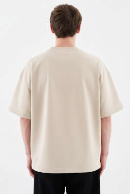 Machinist Nakışlı Oversize Erkek T-shirt Bej - Erkek T-shirt