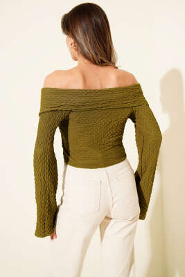 Madonna Yaka Gofre Bluz Yağ Yeşili - Kadın Giyim Modelleri