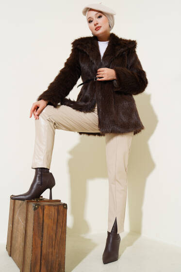 Madonna Yaka Kemerli Kürk Mont Kahve - Mont