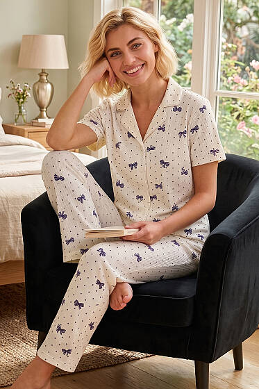 Kurdele Baskılı Kısa Kollu Pijama Takımı Lacivert - Pijama