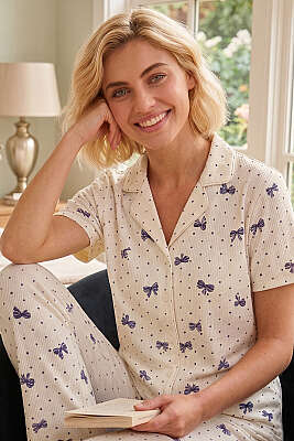 Kurdele Baskılı Kısa Kollu Pijama Takımı Lacivert - Pijama