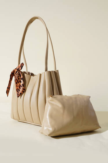 Makyaj Çantalı Fularlı Çanta Bej - Kol Çantası