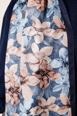 Manolya Desen Şal Lacivert - Başörtüsü