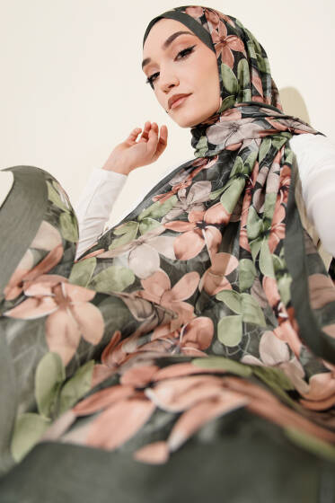 Manolya Desen Şal Zümrüt - Başörtüsü