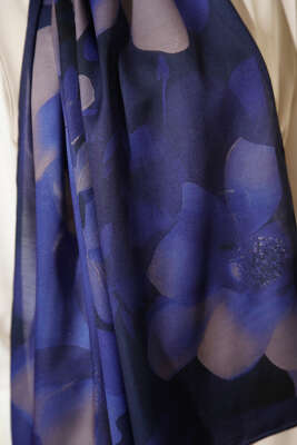 Manolya Desenli Şal Parlement - Başörtüsü