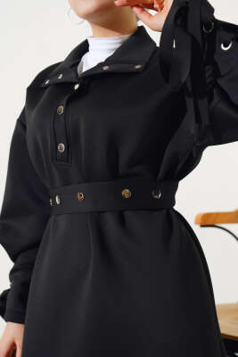 Manşet Bağcıklı Metal Düğmeli Elbise Siyah - Tesettür Elbise