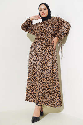 Manşet Bağlamalı Bel Lastikli Elbise Leopar - Tesettür Elbise