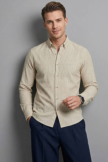 Manşet Düğmeli Çizgili Keten Erkek Gömlek Lacivert - Yılın Fırsatı