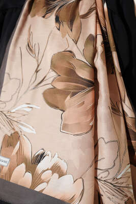 Menekşe Desen Şerit Geçişli Şal Kamuflaj Yeşili - Başörtüsü