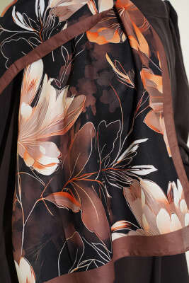 Menekşe Desen Şerit Geçişli Şal Siyah Kahve - Başörtüsü