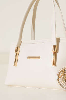 Metal Arma Detaylı El Çantası Krem - Kol Çantası