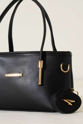 Metal Arma Detaylı El Çantası Siyah - Kol Çantası