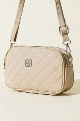 Metal Armalı 3 Bölmeli El Çantası Bej - GÜZEL ÇANTA