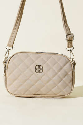 Metal Armalı 3 Bölmeli El Çantası Bej - Kol Çantası