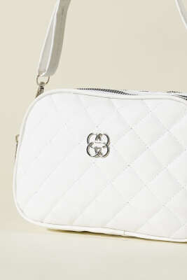 Metal Armalı 3 Bölmeli El Çantası Beyaz - Kol Çantası