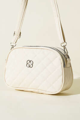 Metal Armalı 3 Bölmeli El Çantası Krem - GÜZEL ÇANTA