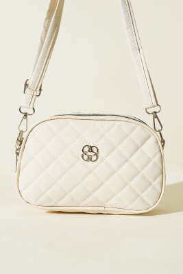 Metal Armalı 3 Bölmeli El Çantası Krem - Kol Çantası