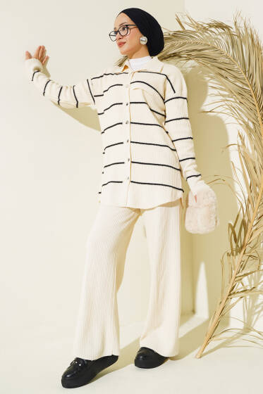 Metal Düğmeli Çizgili Triko İkili Takım Bej - İkili Takım