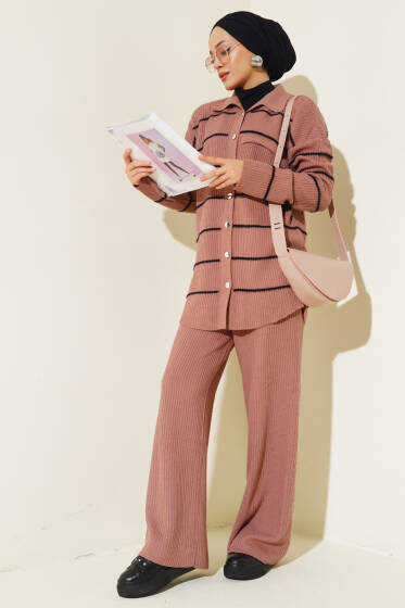 Metal Düğmeli Çizgili Triko İkili Takım Gül Kurusu - İkili Takım