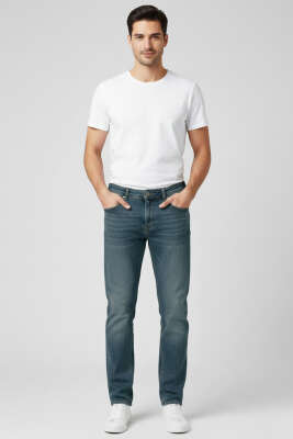 Metal Düğmeli Dar Paça Erkek Kot Pantolon Orta Mavi - Erkek Jean