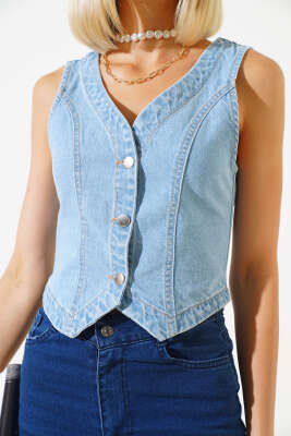 Metal Düğmeli Kot Yelek Açık Mavi - Kadın Giyim Modelleri
