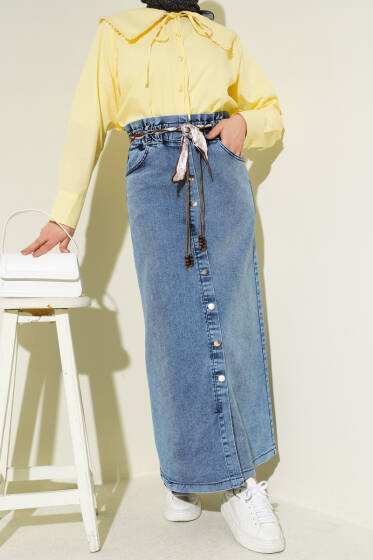 Metal Düğmeli Şal Kemerli Kot Etek Açık Mavi - Etek